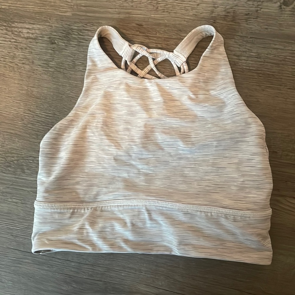 Lululemon Size 6 High Neck Sports Bra